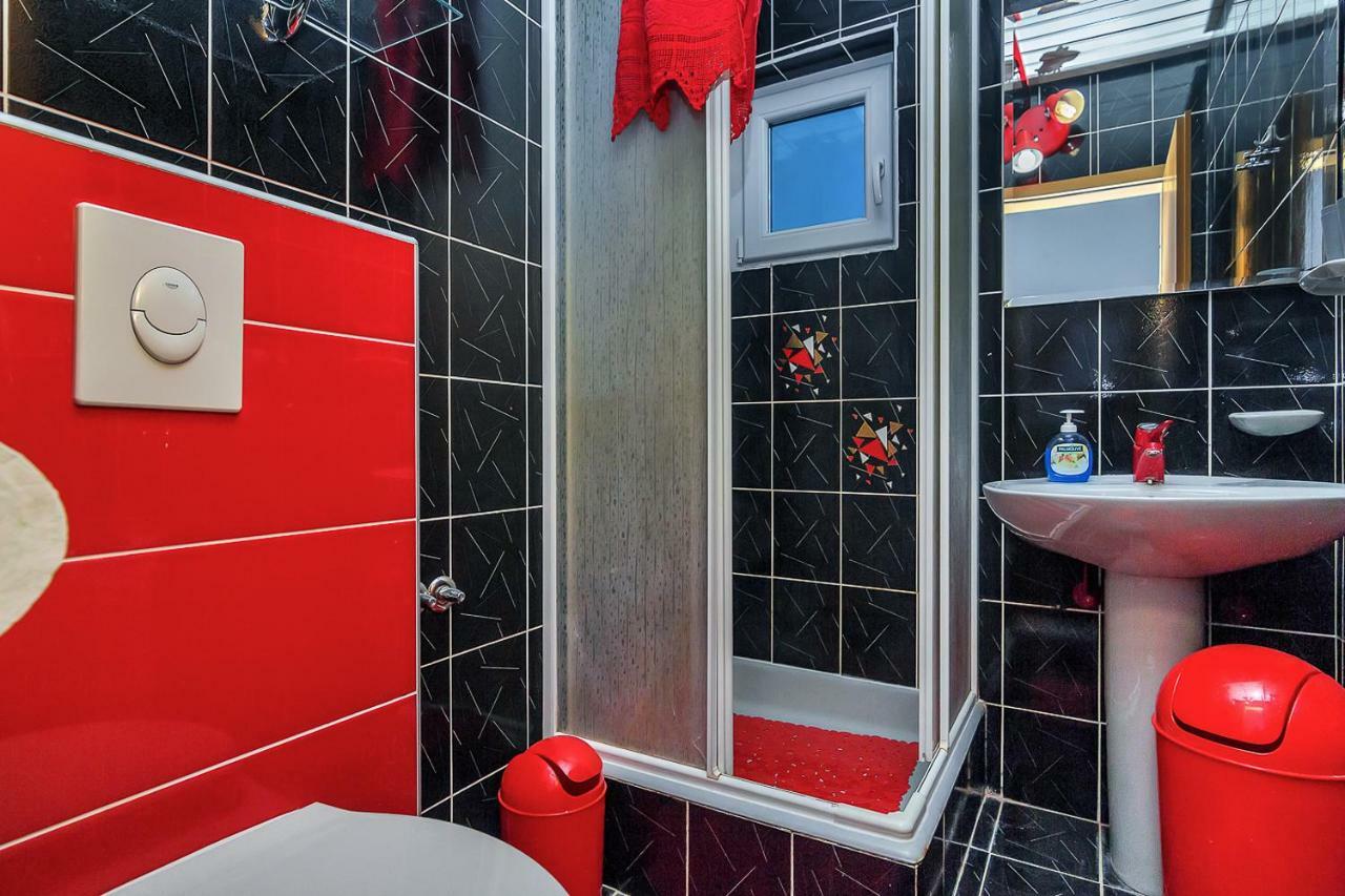 Apartmani Maja Макарска Экстерьер фото