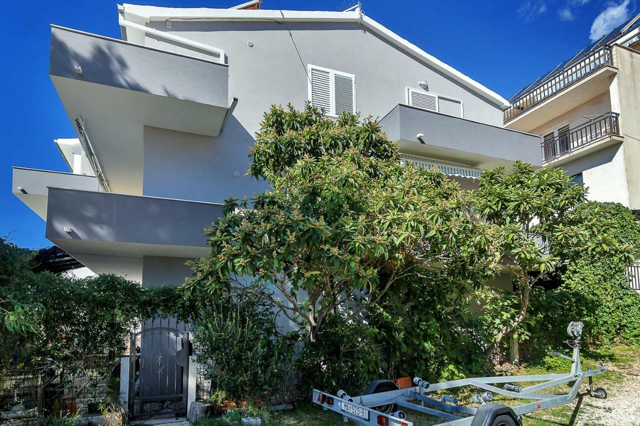 Apartmani Maja Макарска Экстерьер фото